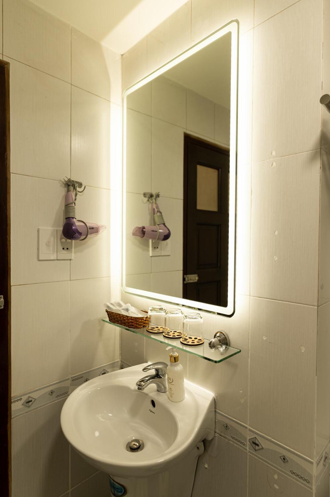 Lantern Hotel TP. Hồ Chí Minh Ngoại thất bức ảnh
